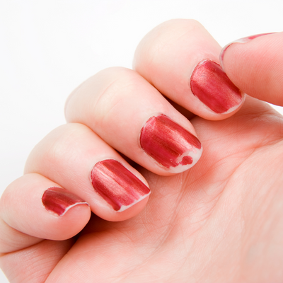 WHY Is My Nail Polish Chipping?