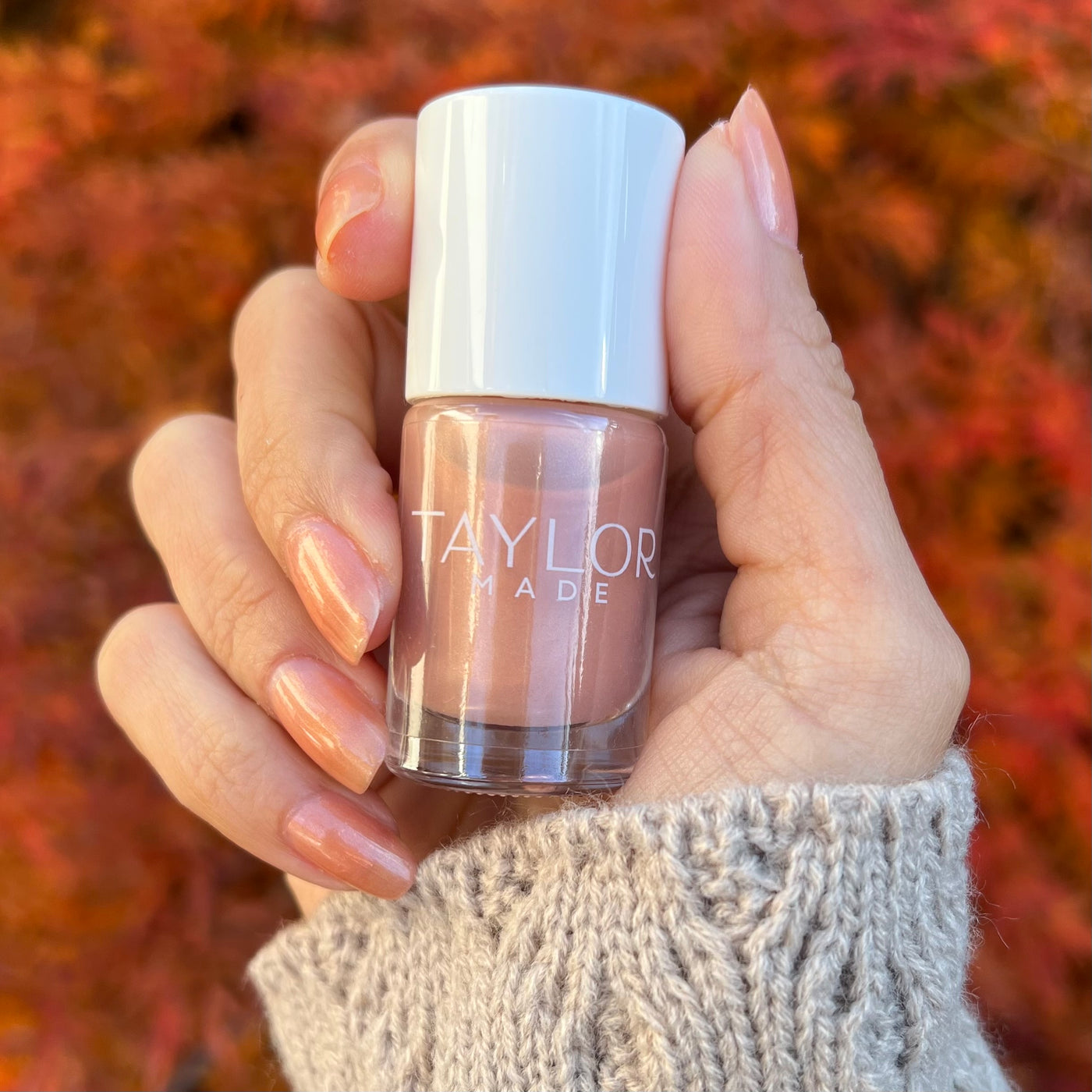 Unforgettable Rose' Rouge Nail Polish Collection