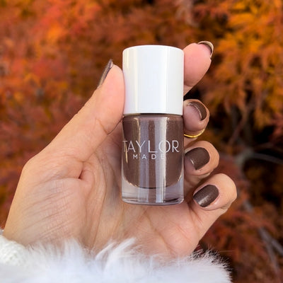 Unforgettable Rose' Rouge Nail Polish Collection